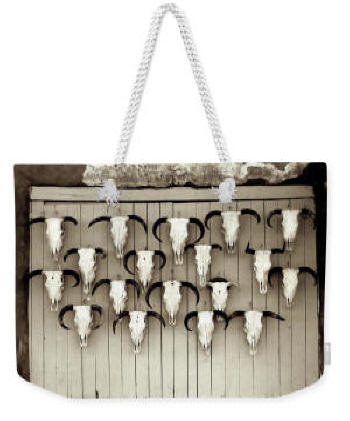 Weekender Bage - Cattle Call Black and White Photo byJoe Hoover